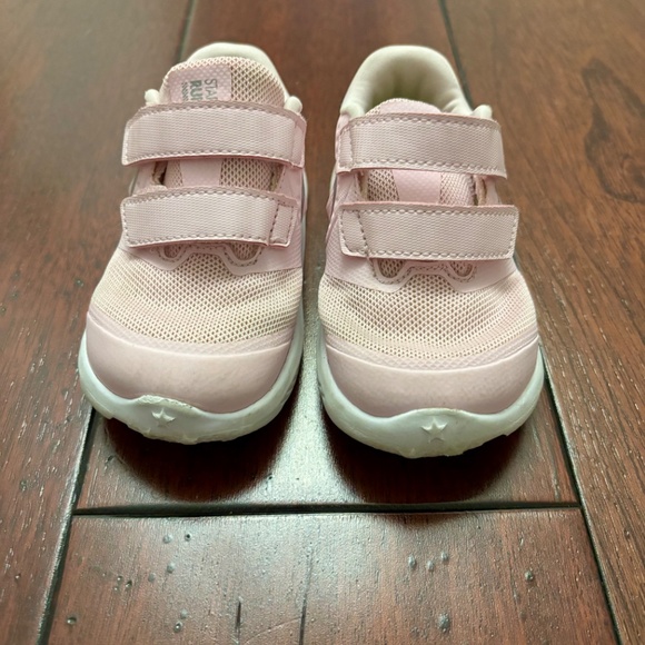 Girls Nike 7 - Picture 2 of 5